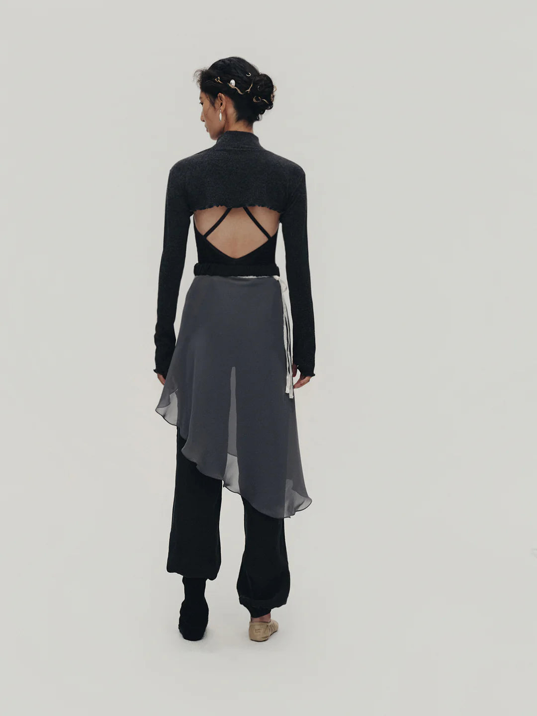 Bolero Turtleneck with Finger Sleeves Typha