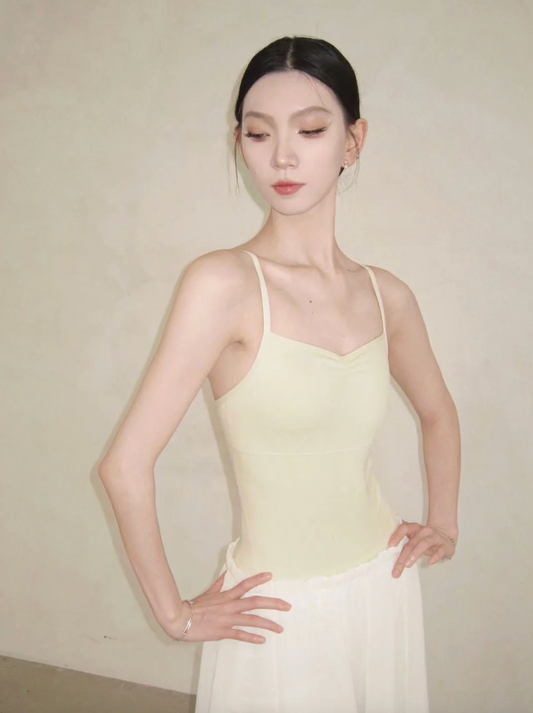 Leotardo Classic Spaghetti Strap in Pastel Yellow Typha