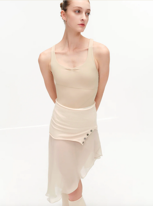 Leotardo Pinch Asymmetrical Racerback Nude Typha
